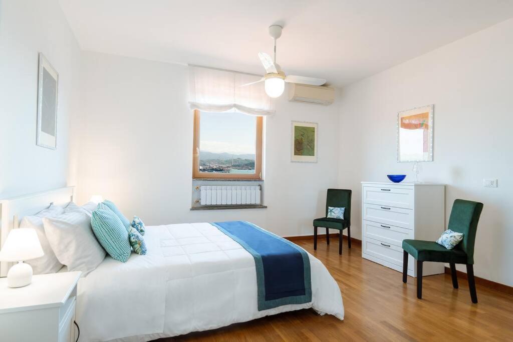 Apartament Piccapiana Sea View Attic Flat La Spezia Zewnętrze zdjęcie